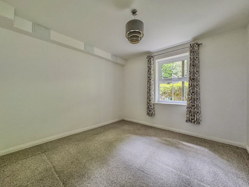 Additional image 15 of 2 bed flat for saleFrost House, Chesham Road, Berkhamsted HP4