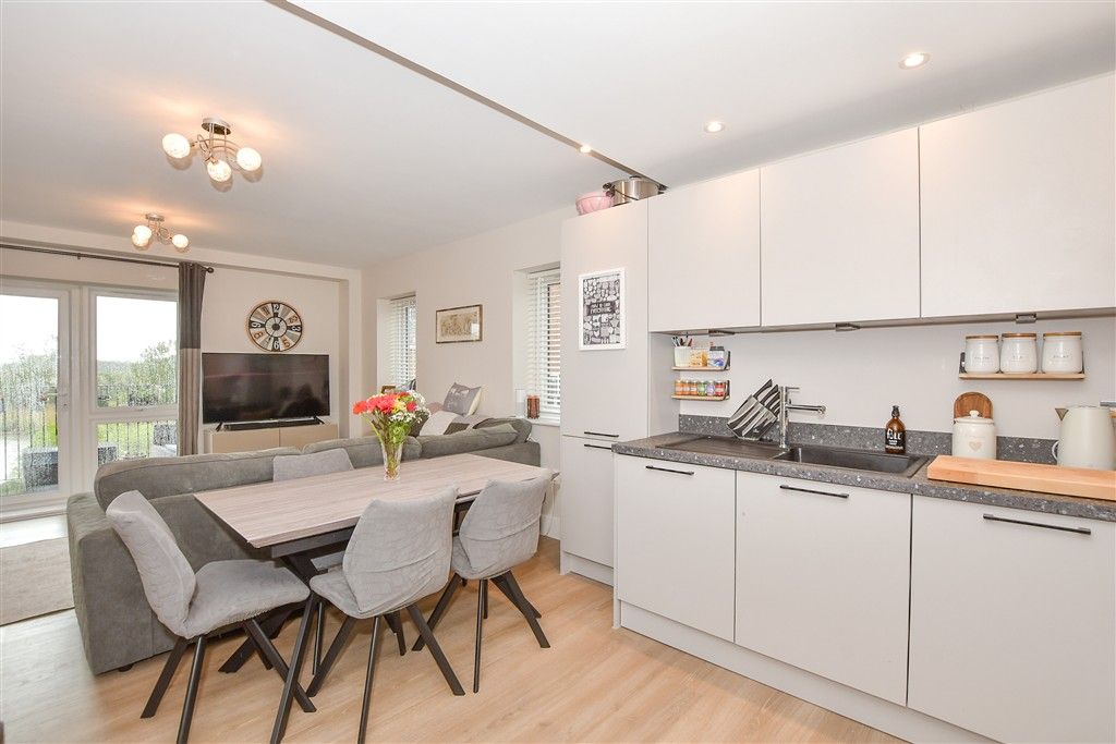 Additional image 3 of 2 bed flat for saleMill Hall, Aylesford, Kent ME20