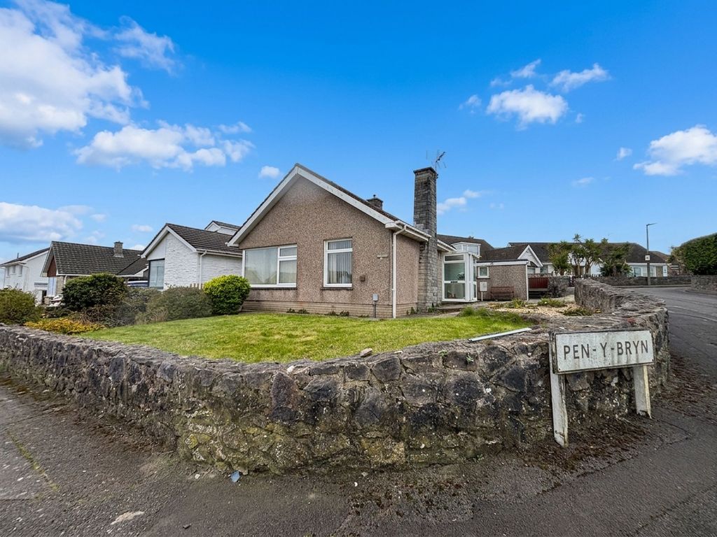 4 bed detached bungalow for saleMin-Y-Mor, Barry CF62
