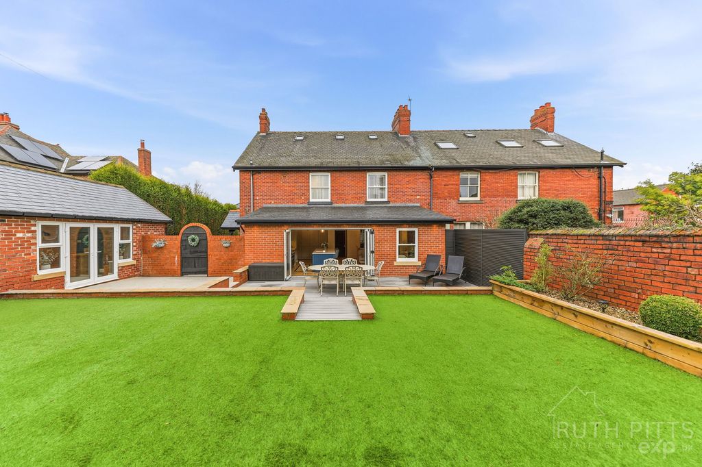 Additional image 51 of 5 bed semi-detached house for saleChurch Street, Brierley, Barnsley S72