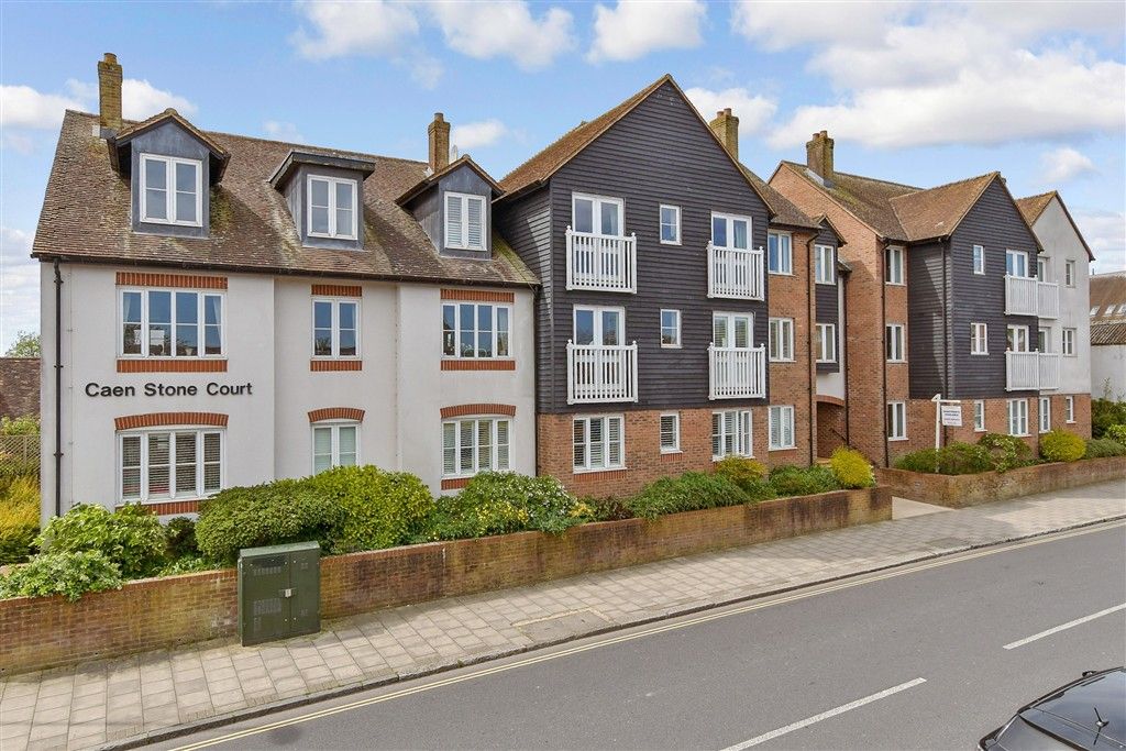 1 bed flat for saleQueen Street, Arundel, West Sussex BN18