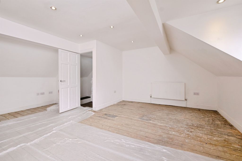 Additional image 15 of 4 bed end terrace house for saleTredegar Road, Ebbw Vale NP23