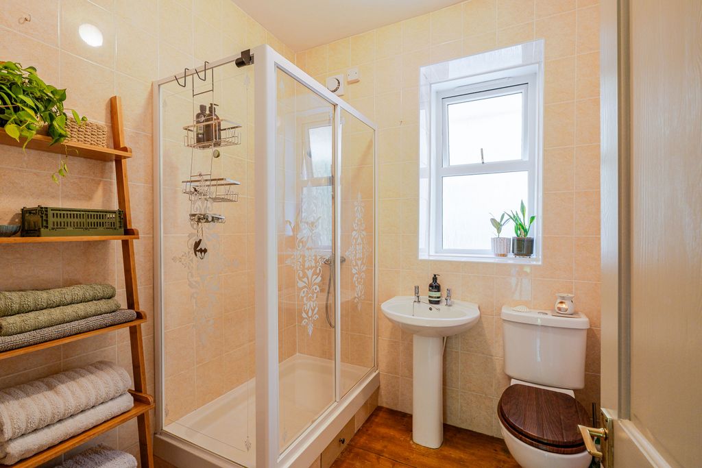 Additional image 18 of 3 bed flat for sale3 Harlaw Road, Balerno, Edinburgh EH14
