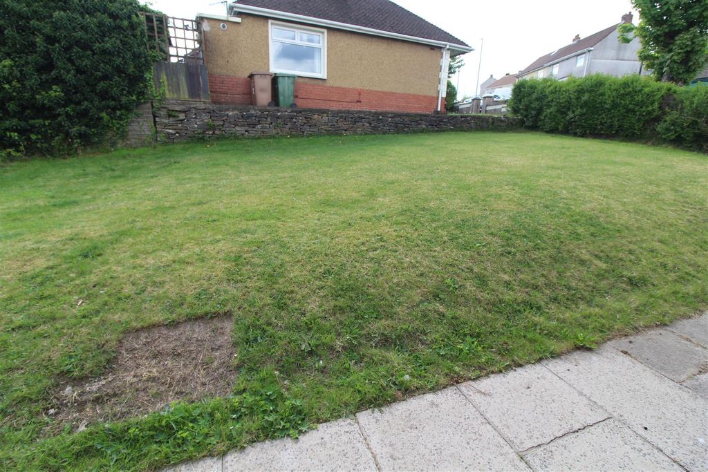 Additional image 35 of 3 bed detached bungalow for saleManor Road, Pontllanfraith, Blackwood NP12