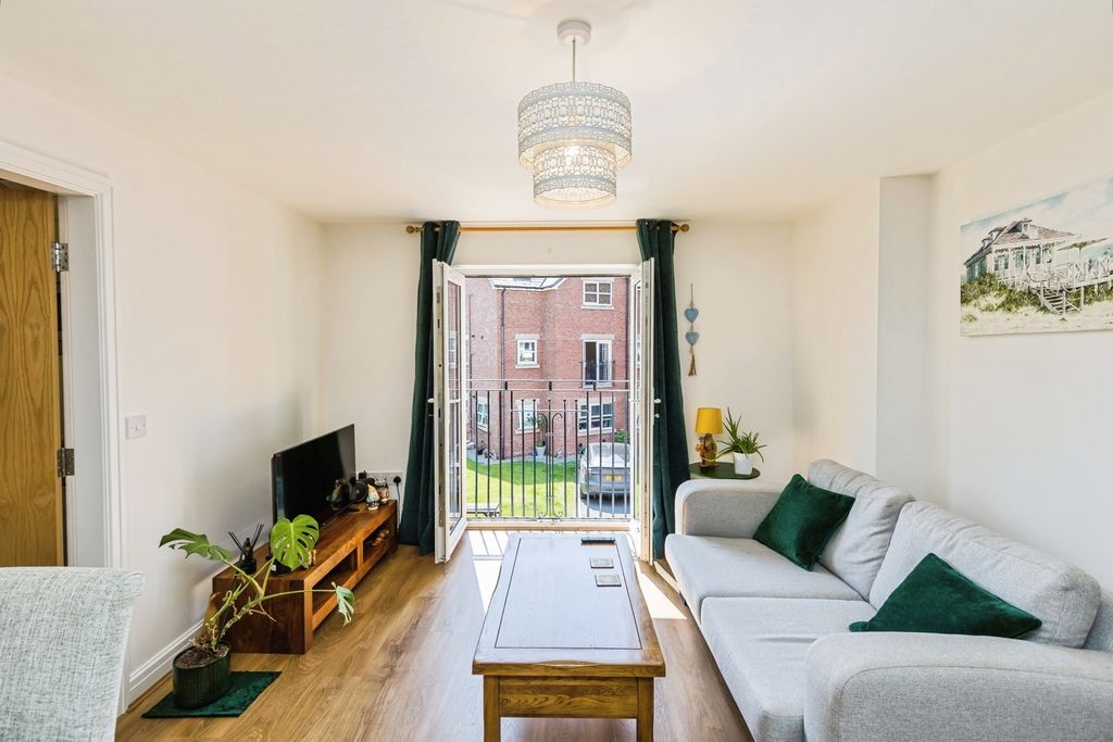 Additional image 6 of 2 bed flat for saleHolywell Road, Mold, Clwyd CH7