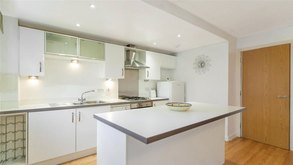 Additional image 10 of 1 bed flat for saleOld Harbour Square, Stirling, Stirlingshire FK8