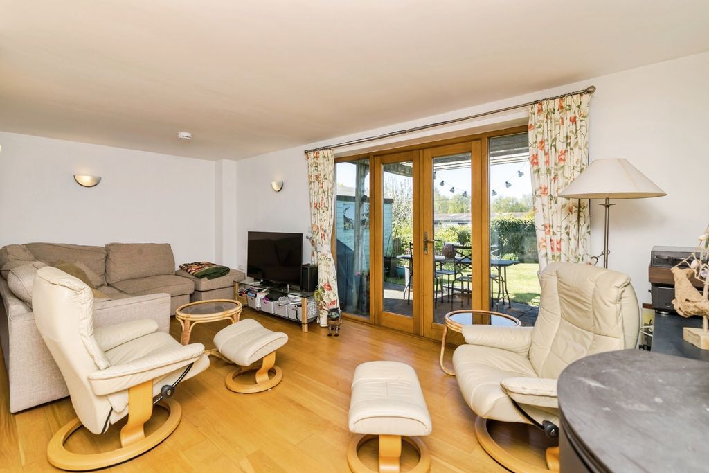 Additional image 8 of 3 bed link detached house for salePuddingmoor, Beccles, Suffolk NR34