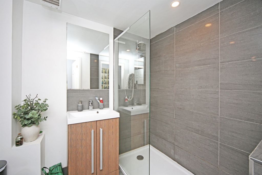 Additional image 5 of 1 bed flat for saleHigh Street, Bidford-On-Avon, Alcester B50