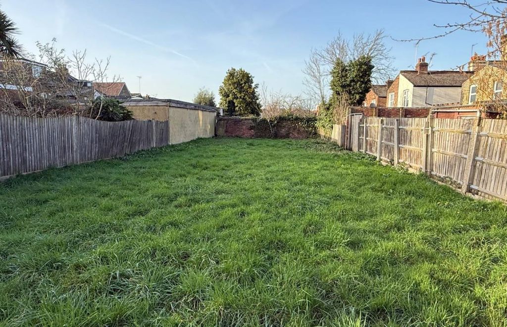 Additional image 6 of Land for saleFriern Barnet Road, London N11