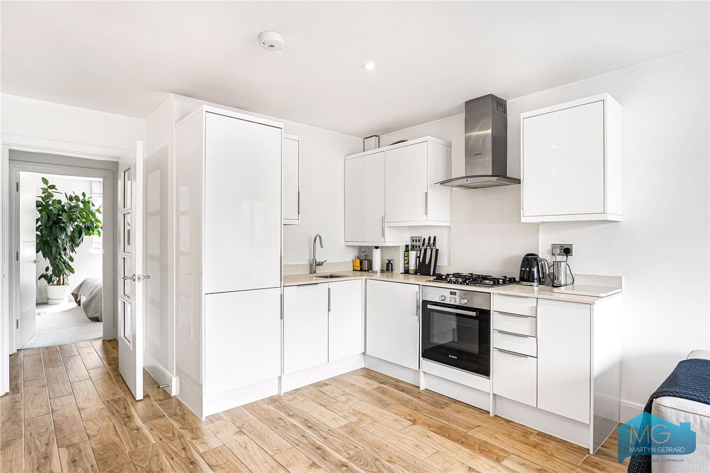 Additional image 12 of 1 bed flat for saleLeicester Road, Barnet EN5