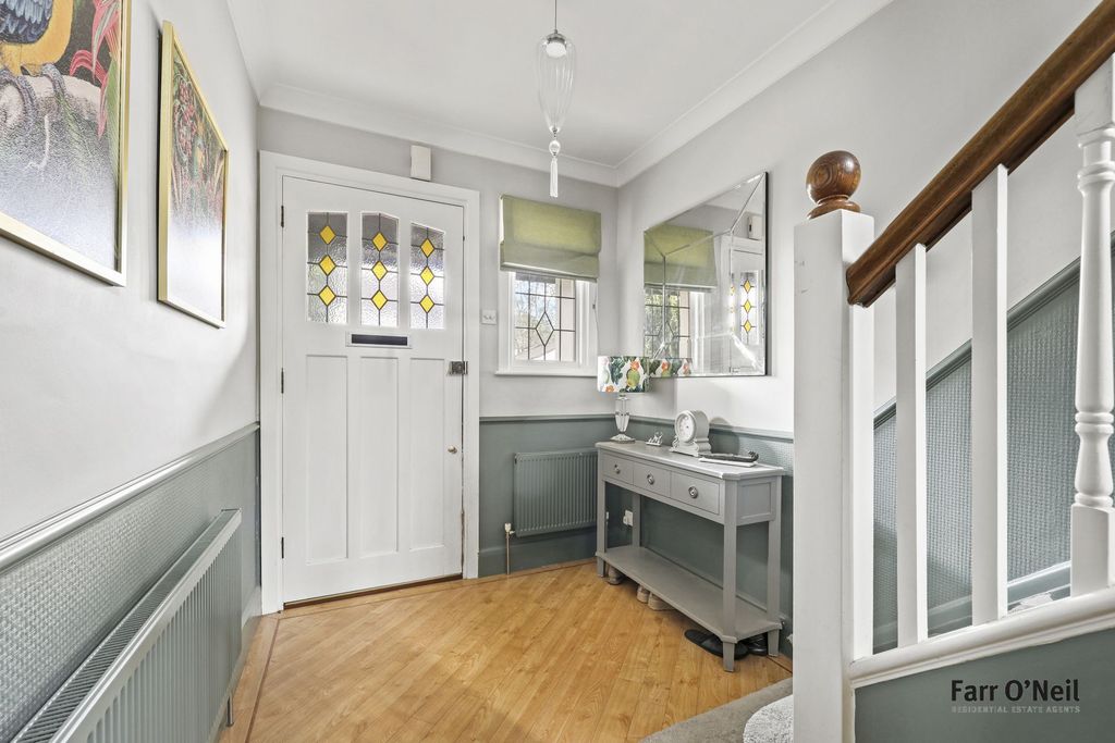 Additional image 8 of 4 bed semi-detached house for saleForest Side, Buckhurst Hill IG9