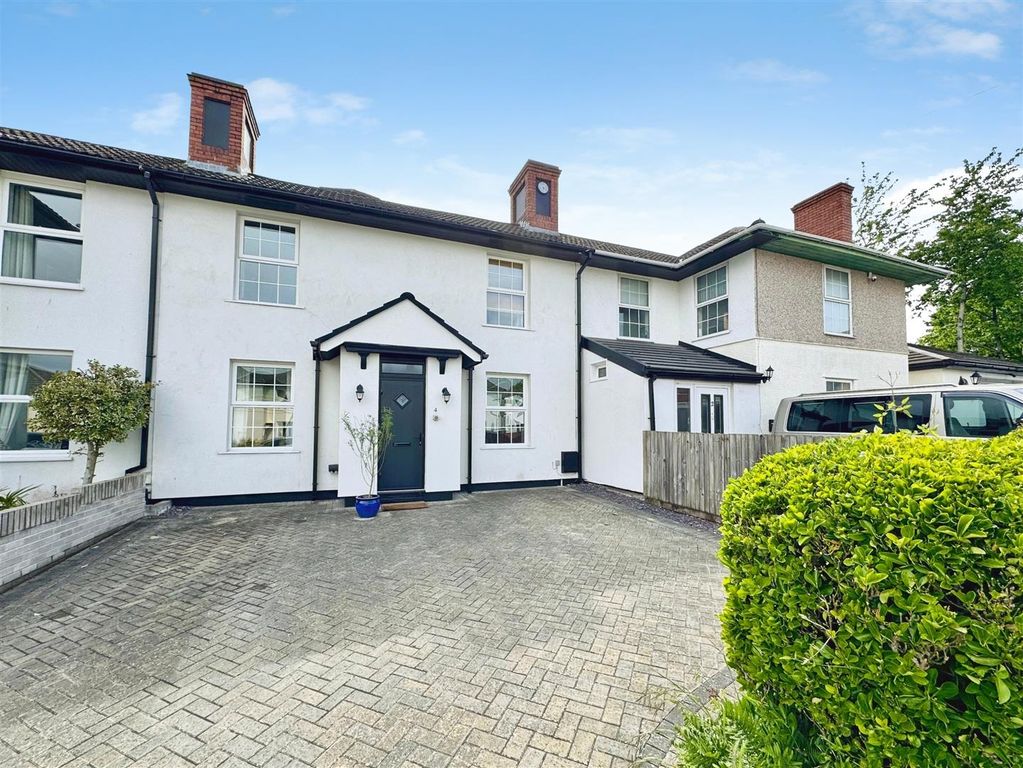 3 bed terraced house for saleBulwark Avenue, Bulwark, Chepstow NP16