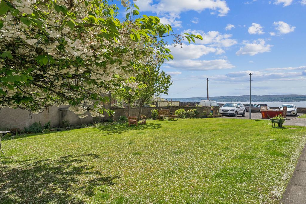 Additional image 19 of 2 bed flat for saleFlat 23 Tower Place, 6 East Clyde Street, Helensburgh G84