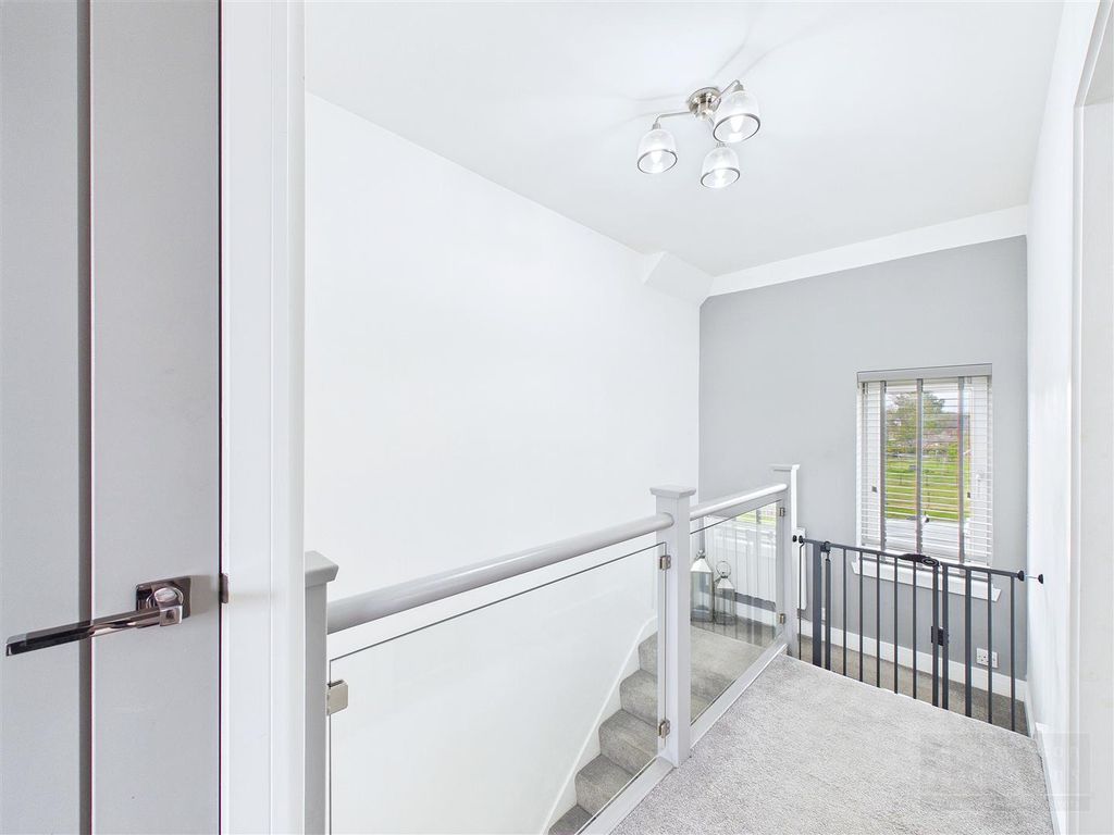 Additional image 14 of 3 bed terraced house for sale4 Cairngorm Avenue, Aviemore PH22
