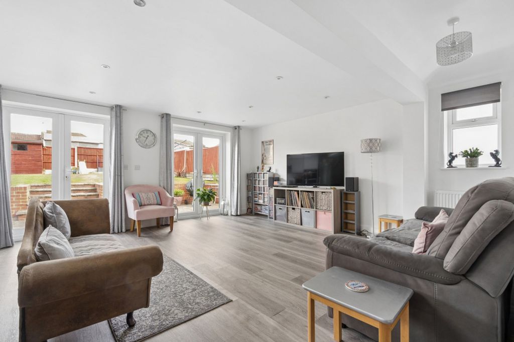 Additional image 3 of 2 bed semi-detached bungalow for saleCarpenders Avenue, Carpenders Park WD19