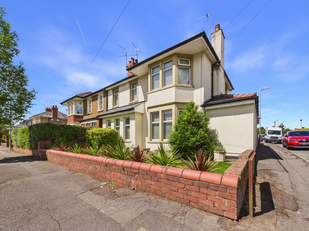 3 bed semi-detached house for saleSt. Margarets Road, Whitchurch, Cardiff. CF14