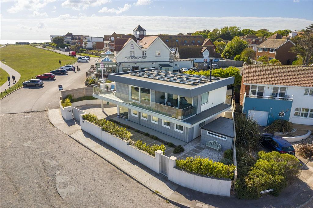 Additional image 33 of 3 bed detached house for saleBarracuda, Marine Drive, Broadstairs CT10