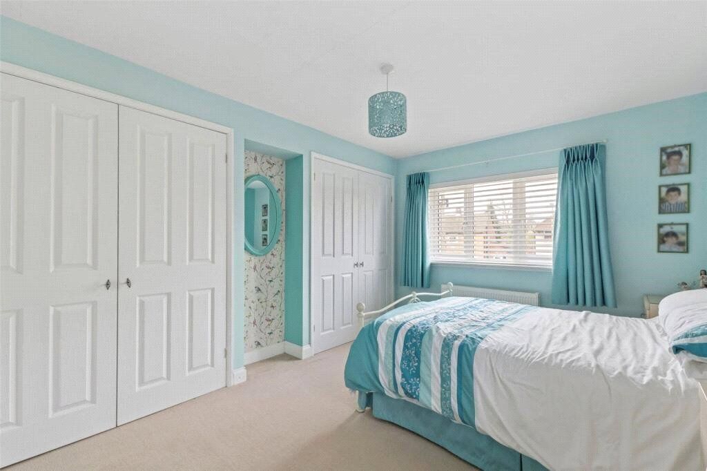 Additional image 4 of 3 bed detached house for saleChawton Park Road, Alton, Hampshire GU34