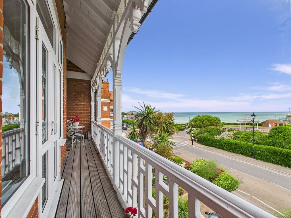 Additional image 10 of 6 bed terraced house for saleVictoria Parade, Broadstairs CT10