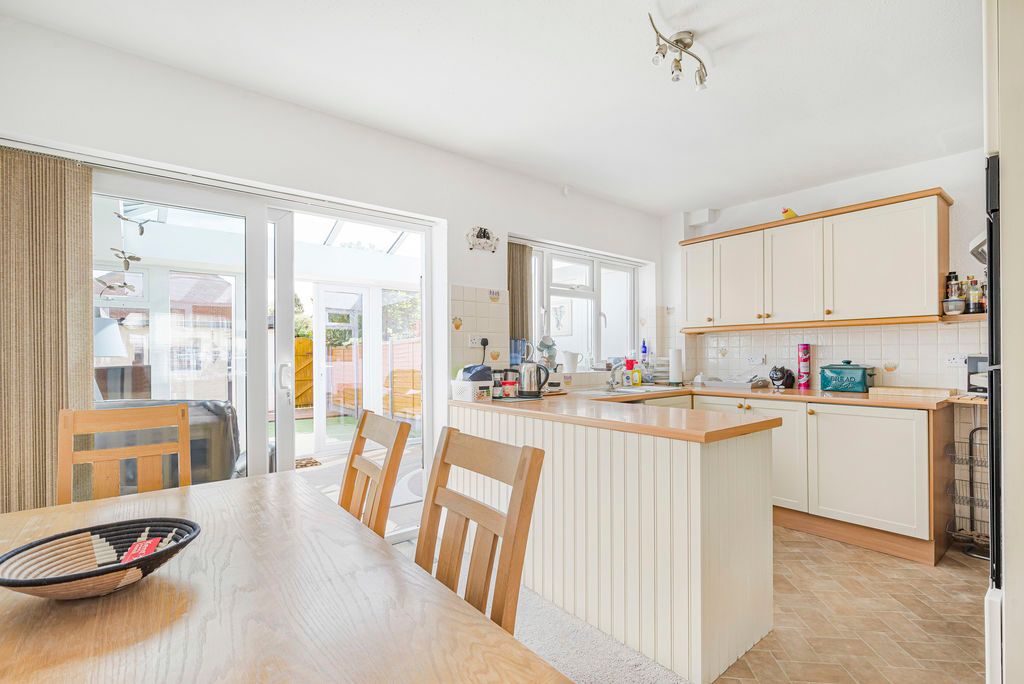 Additional image 2 of 3 bed terraced house for saleRed Lodge Road, Bexley DA5