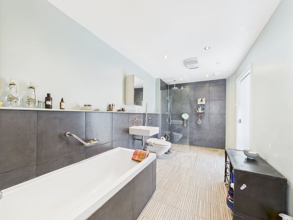 Additional image 19 of 6 bed terraced house for saleVictoria Parade, Broadstairs CT10