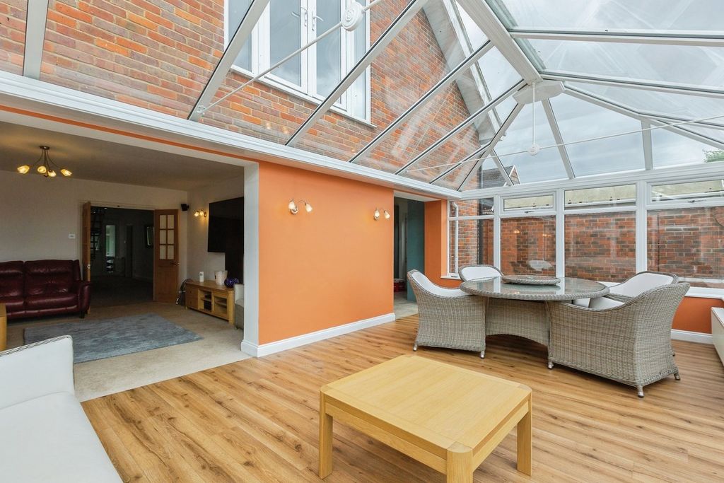 Additional image 3 of 4 bed detached house for saleWendover Road, Weston Turville, Aylesbury HP22