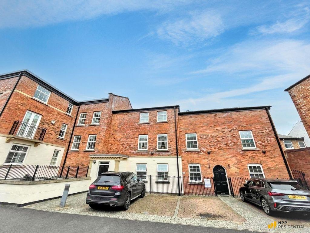 Additional image 4 of 1 bed flat for saleRoyles Square, Alderley Edge SK9