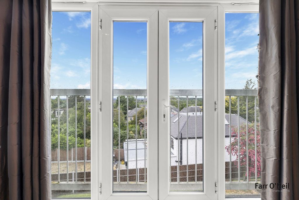 Additional image 13 of 2 bed penthouse for saleHigh Road, Buckhurst Hill IG9