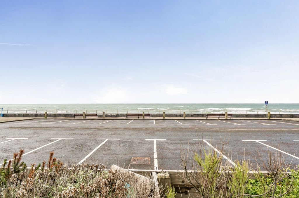 Additional image 21 of 2 bed flat for saleTrem Enlli, Tywyn, Gwynedd LL36
