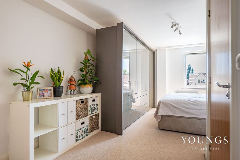 Additional image 13 of 2 bed flat for saleLambeth Road, Lambeth Court Lambeth Road SS7
