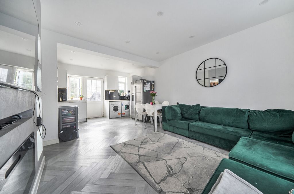 Additional image 7 of 2 bed terraced house for saleArcus Road, Bromley BR1