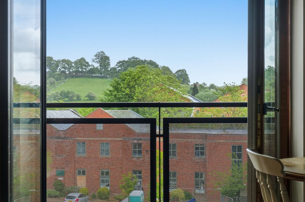 Additional image 19 of 3 bed flat for saleMarkham Quay, Camlough Walk, Chesterfield S41