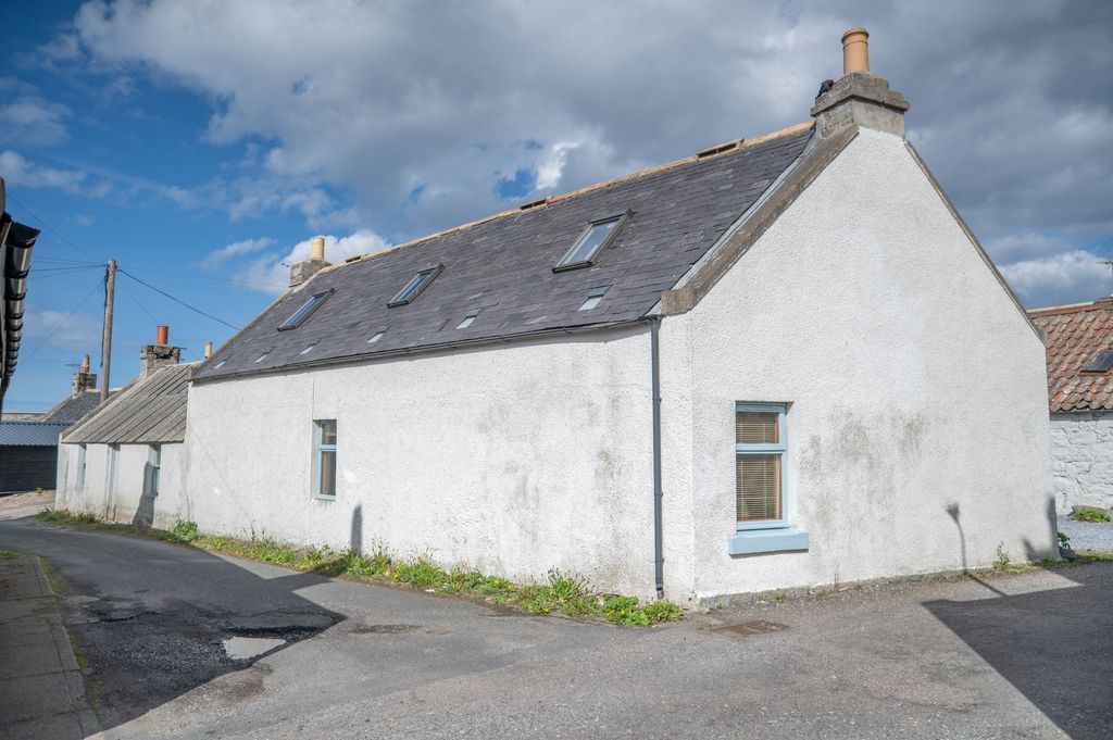 Additional image 3 of 4 bed detached house for sale3 & 5 Seafield Place, Whitehills, Banff, Aberdeenshire AB45