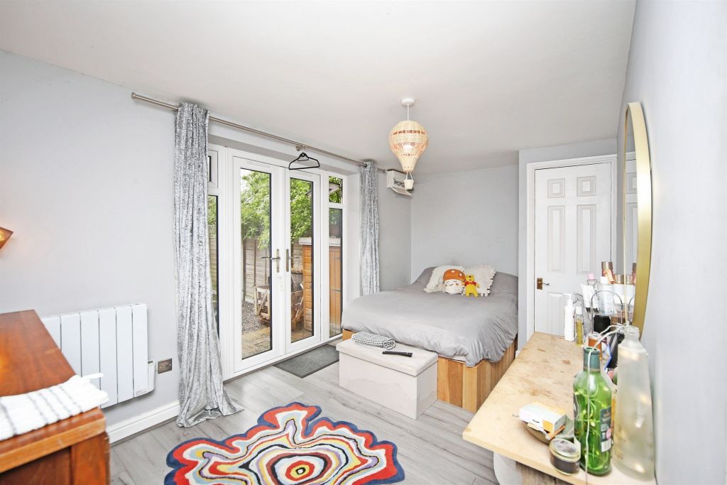 Additional image 6 of 1 bed flat for saleHigh Street, Bidford-On-Avon, Alcester B50