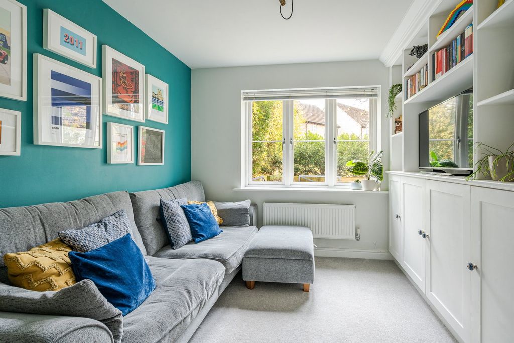 Additional image 8 of 5 bed detached house for saleChurch Rise, Burton SN14