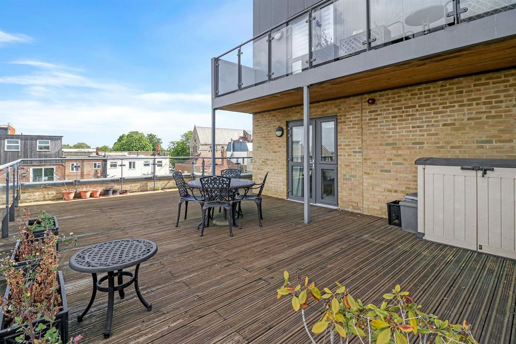 Additional image 3 of 2 bed flat for saleAlbion Road, Bexleyheath DA6