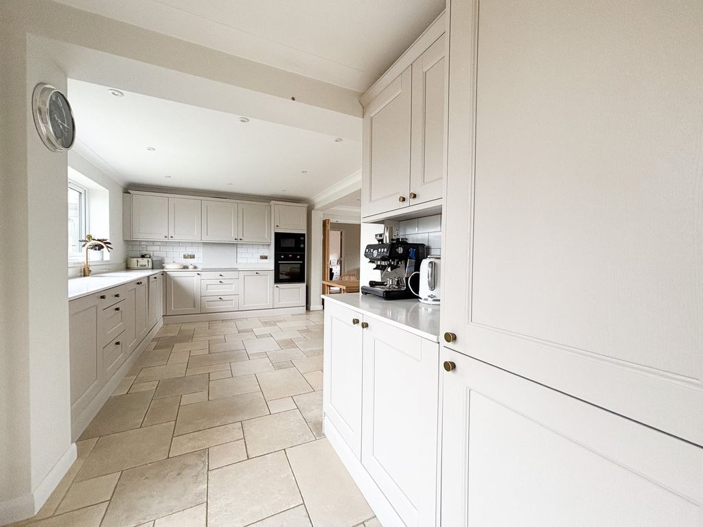 Additional image 13 of 4 bed detached house for saleStarrs Mead, Battle TN33