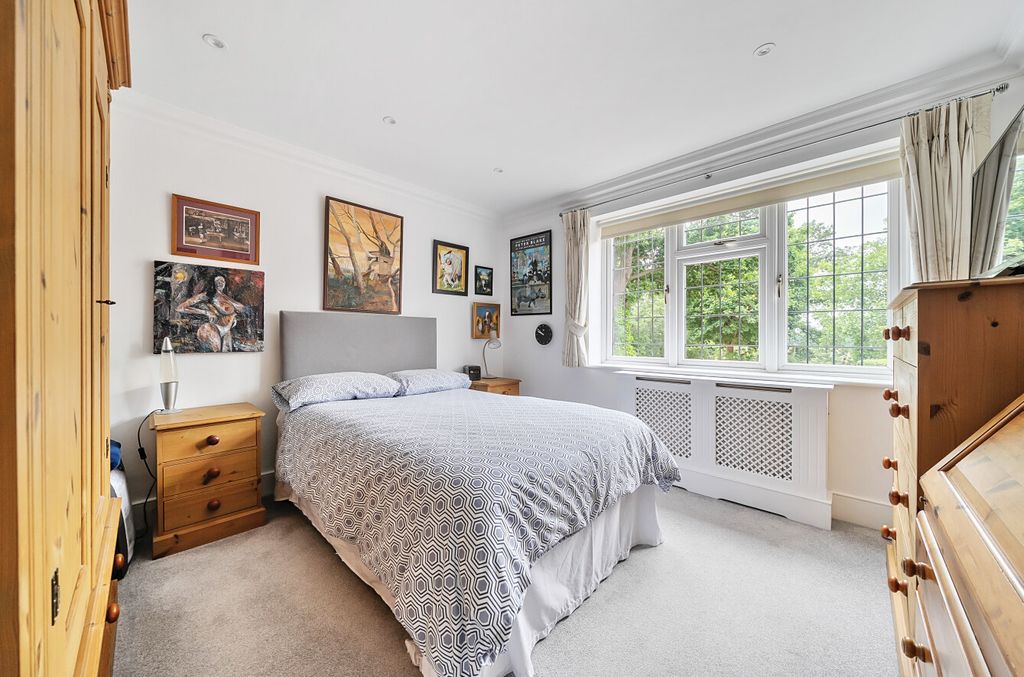 Additional image 20 of 4 bed detached house for saleOakley Road, Bromley Common, Kent BR2