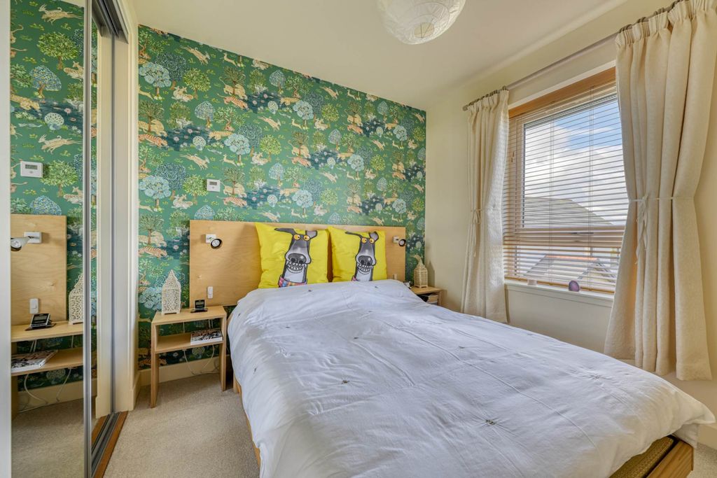 Additional image 11 of 2 bed flat for saleBurnside, Nairn IV12