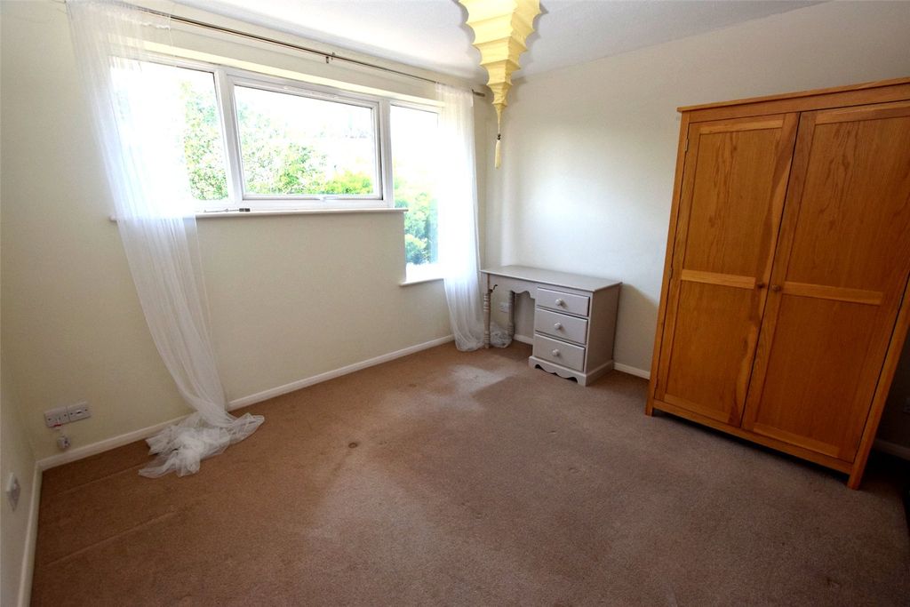 Additional image 7 of 2 bed maisonette for saleBeechwood Road, Alton, Hampshire GU34