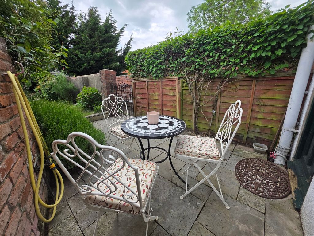 Additional image 3 of 2 bed terraced house for salePrinces Street, Abergavenny NP7