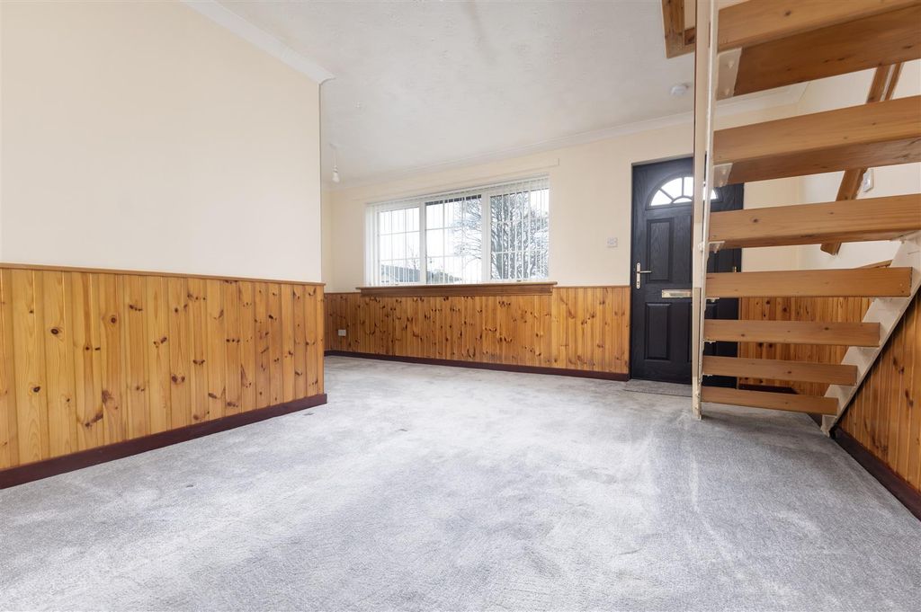 Additional image 4 of 2 bed semi-detached house for sale28 Murray Place, Smithton, Inverness IV2