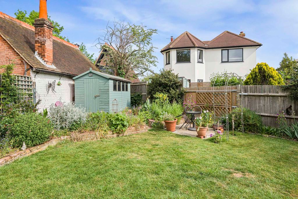 Additional image 23 of 3 bed semi-detached house for saleWindsor Road, Bexleyheath DA6
