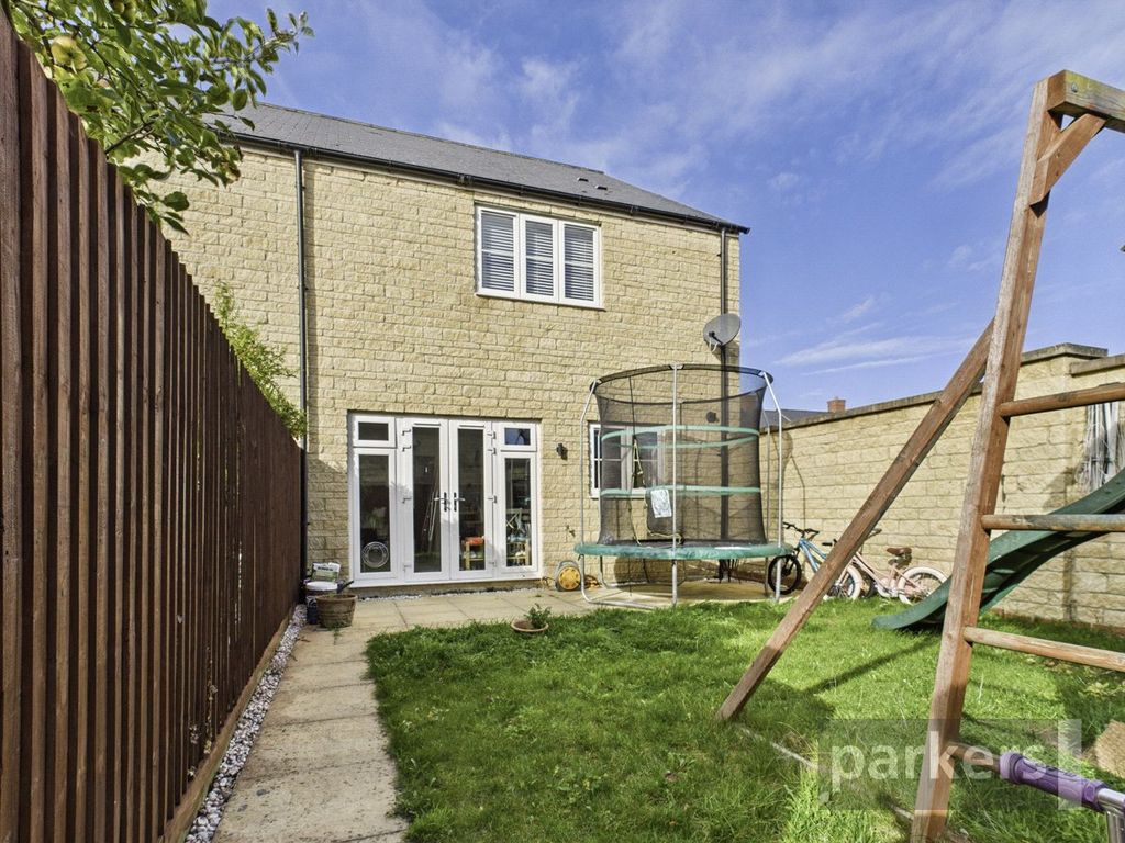 Additional image 8 of 3 bed semi-detached house for saleGiles Place, Bampton, Oxfordshire OX18
