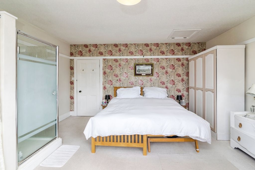 Additional image 16 of 5 bed detached house for saleUpper Grange Road, Beccles, Suffolk NR34