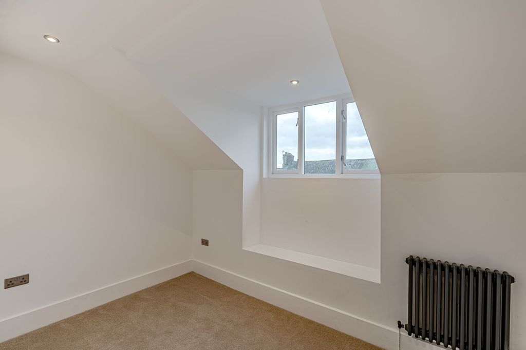 Additional image 11 of 2 bed flat for saleApartment 4, 16 Victoria Place, Carlisle CA1