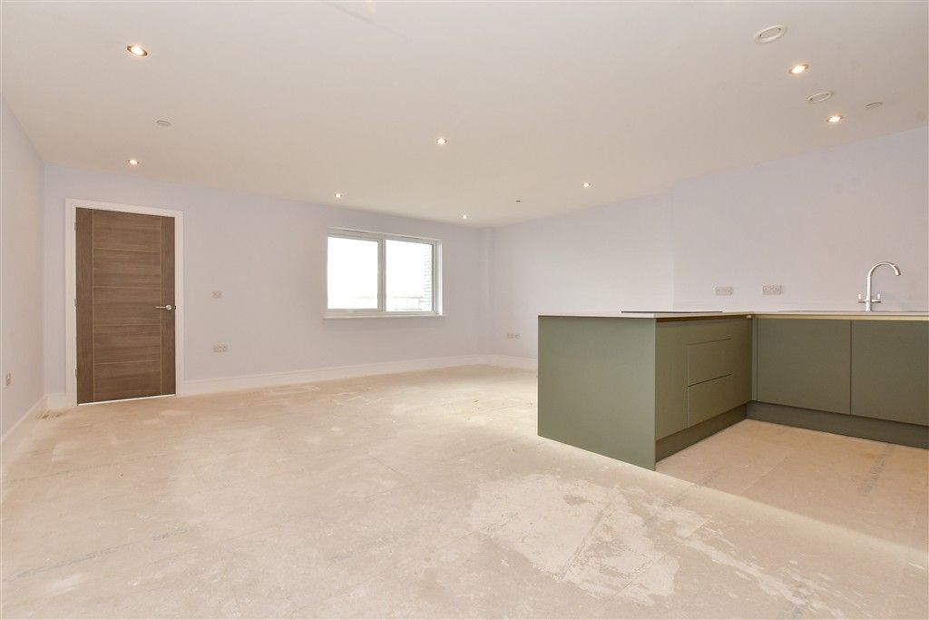 Additional image 9 of 2 bed flat for saleCulver Parade, Breakwaters, Sandown, Isle Of Wight PO36