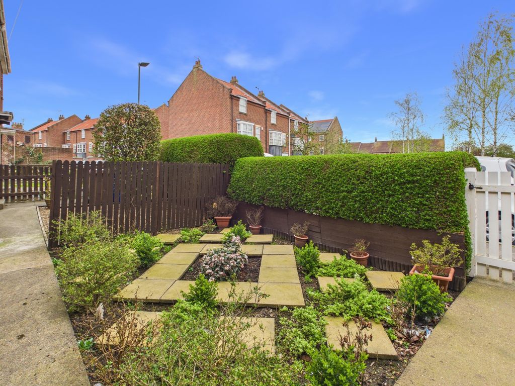 Additional image 12 of 3 bed terraced house for saleWaterside Road, Beverley, East Riding Of Yorkshire HU17