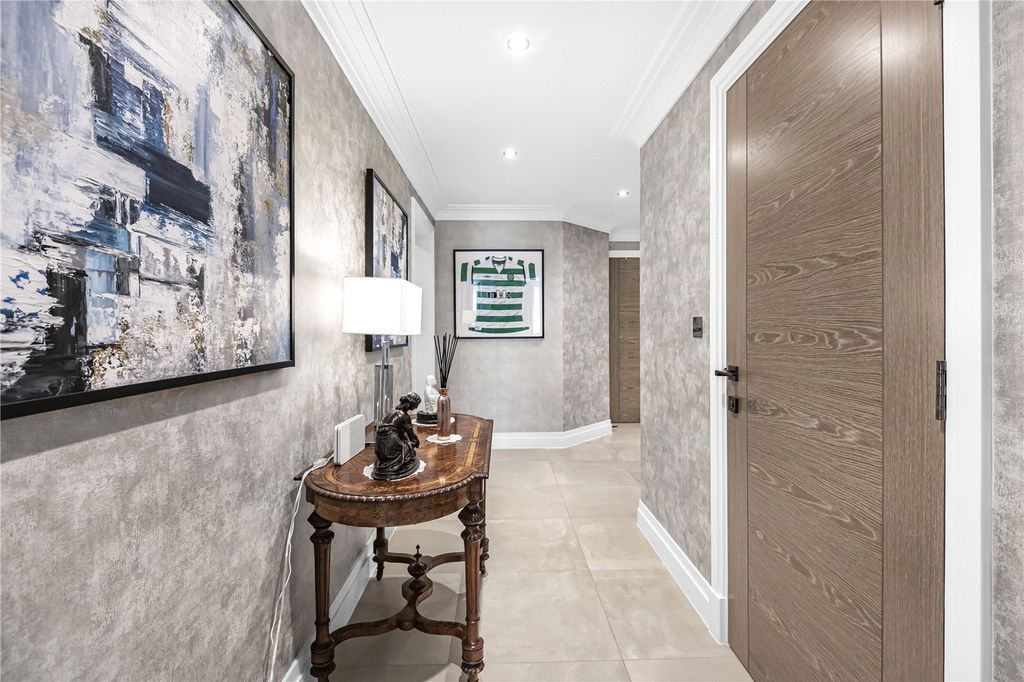 Additional image 12 of 2 bed flat for saleCamlet Way, Hadley Wood EN4