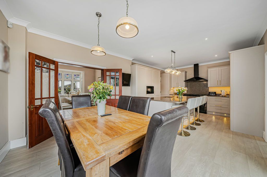 Additional image 6 of 6 bed detached house for saleLion Road, Bexleyheath DA6